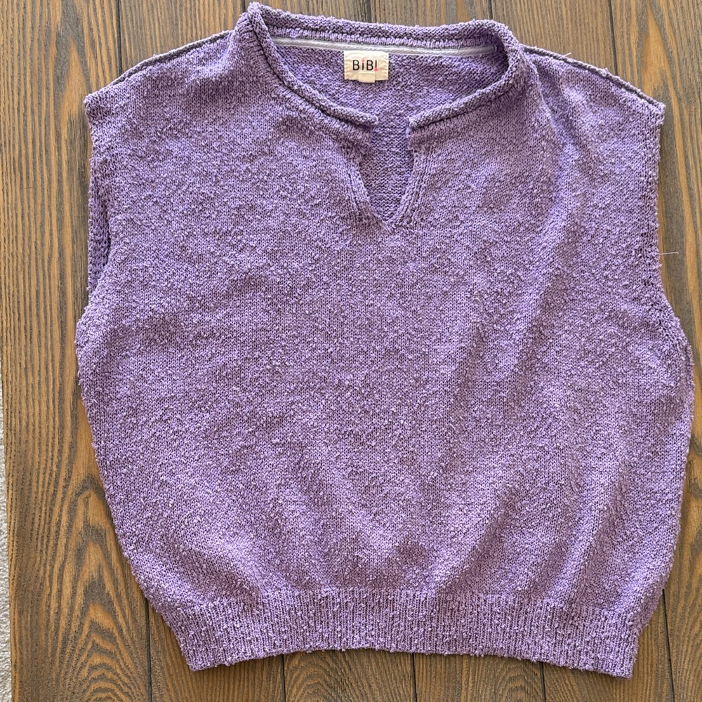 BiBi Women's Lavender V-Neck Sweater Vest